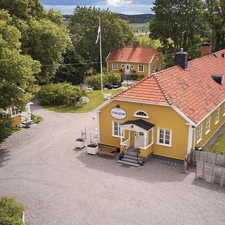 Malmgardens Vandrarhem B&B Strängnäs Екстериор снимка
